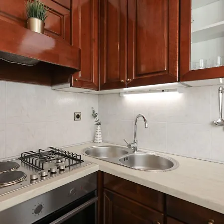 Josip Apartment *