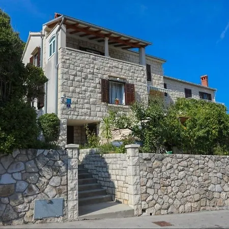 Apartment Josip
