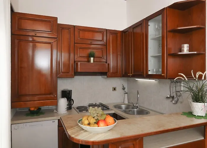 Josip アパート *