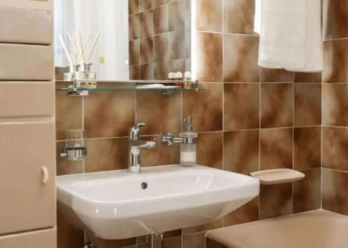 Josip アパート *