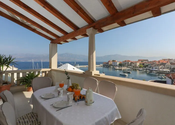 Josip アパート *